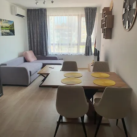 детелина апартамент- Free Underground Parking Lot Apartament Varna