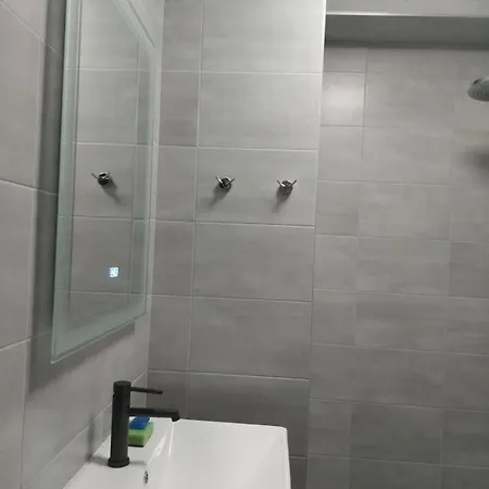 детелина апартамент- Free Underground Parking Lot Apartman Várna