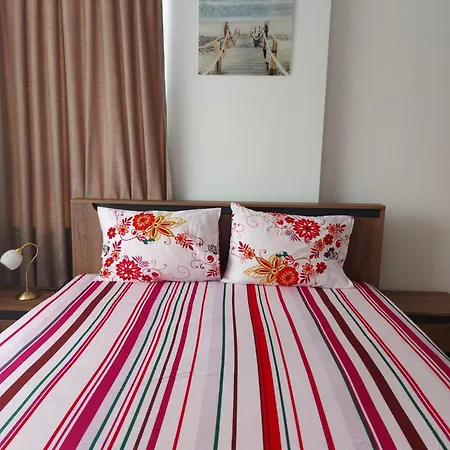 Apartment детелина апартамент- Free Underground Parking Lot *